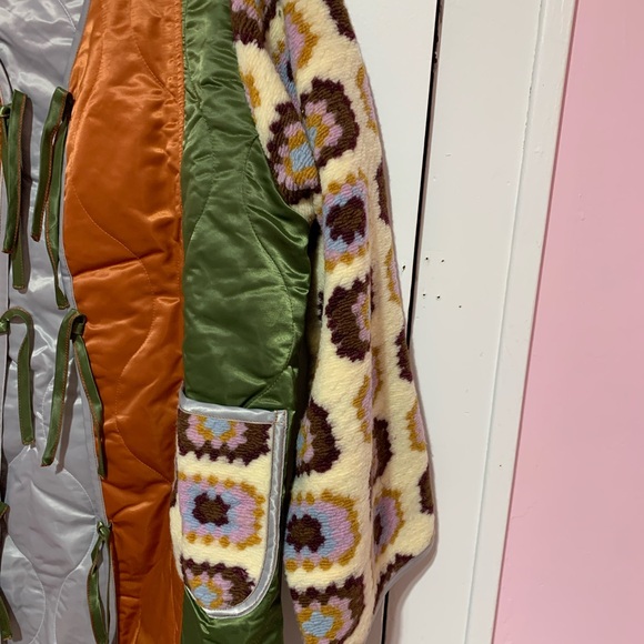 New with tags Pol jacket
Size medium/large - Picture 11 of 16